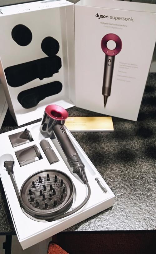 戴森电吹风怎么样,戴森美容仪器怎么样,家电,个人护理,家用电器